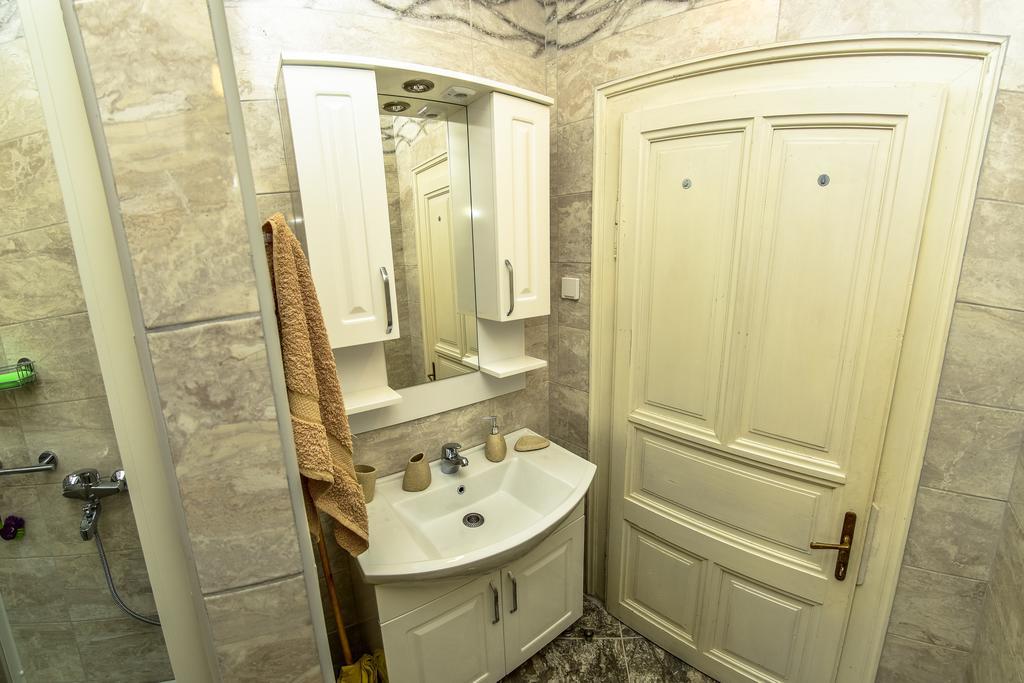 Apartment Waterline Perast Exterior photo